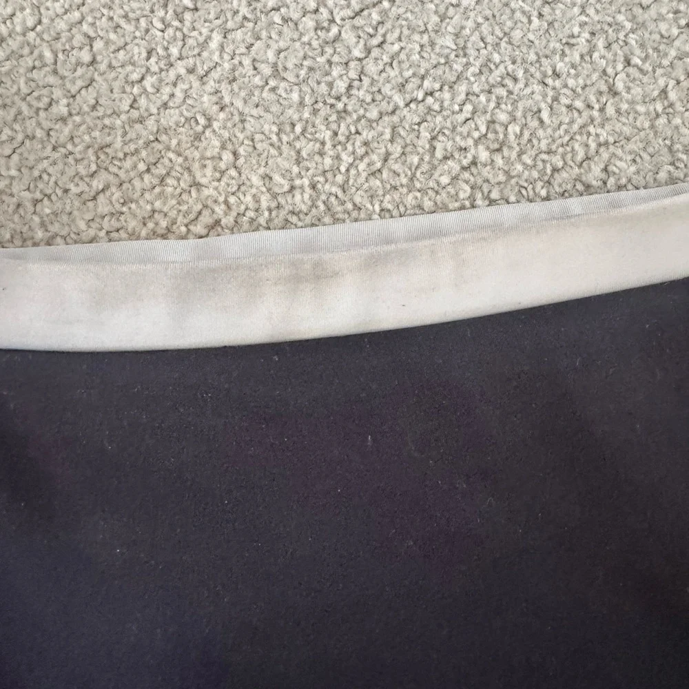 Reformation active skirt - Picture 4 of 7